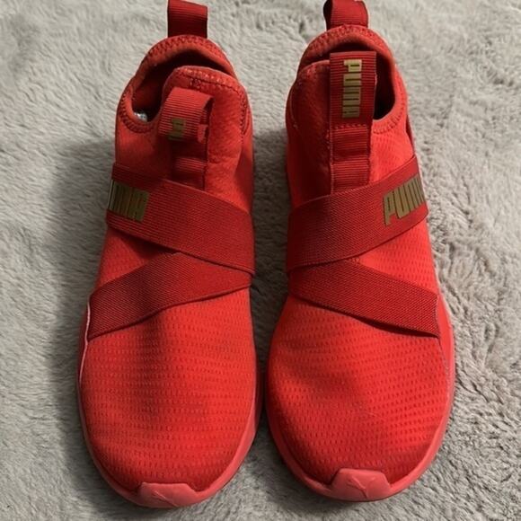Puma Women's Radiate Training Shoe Red Gold Size 6.5 - Picture 1 of 8